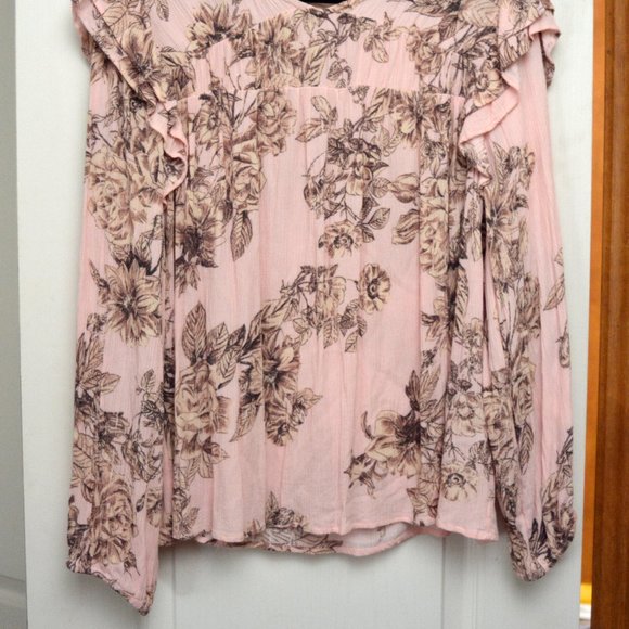 Maurices Pink Floral Ruffle Sleeve Blouse, Medium - Picture 2 of 6